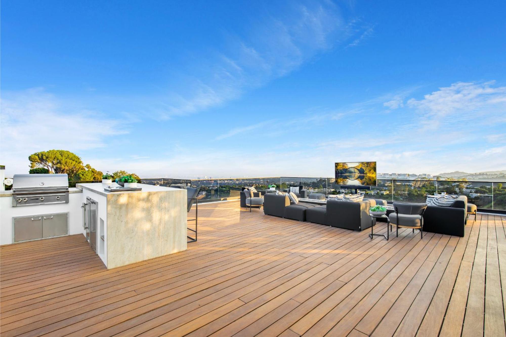 Somera Masterpiece Los Angeles